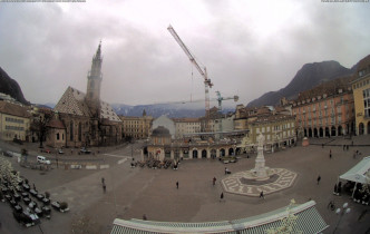 Obraz podglądu z kamery internetowej Bolzano - Piazza Walther